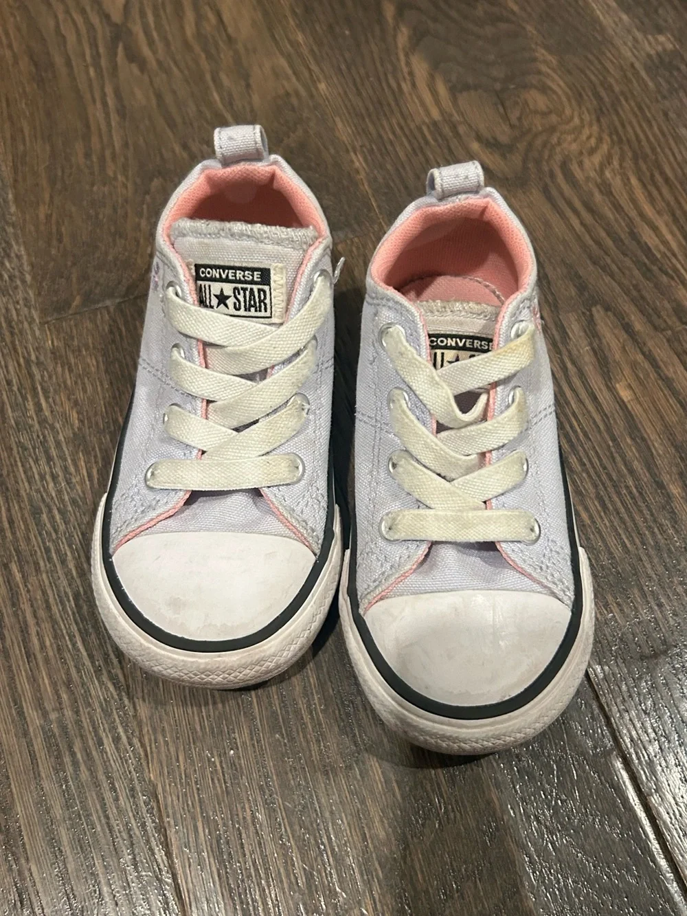 Converse Kids Lavender Sneakers with Floral Embroidery Toddler 7